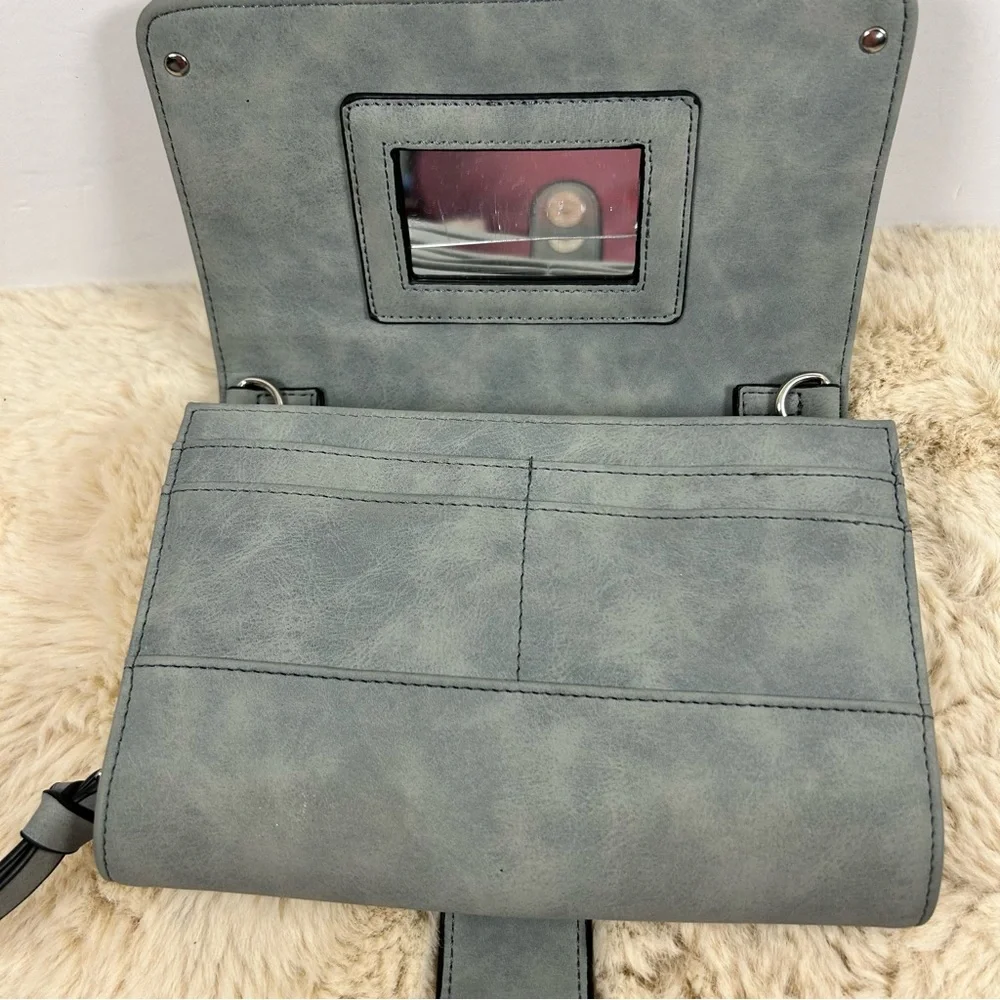 Source Unknown Grayish Green Clutch‎ with Braided Detail